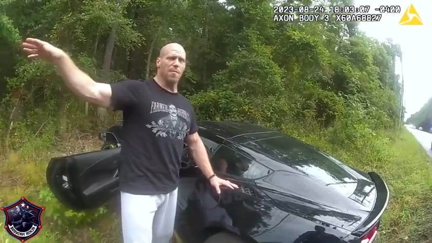 Jersey man confronts cops for a meatball sandwich after crashing his Corvette thumbnail