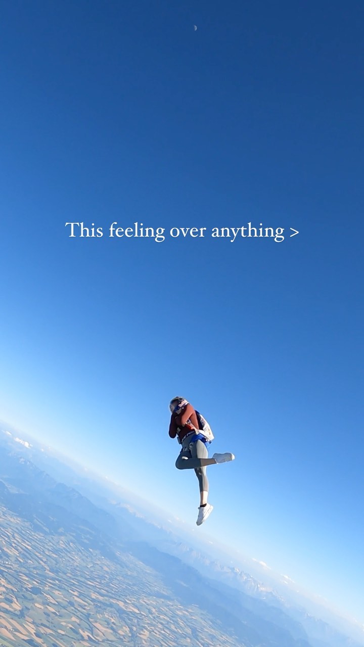 Looks very freeing! thumbnail