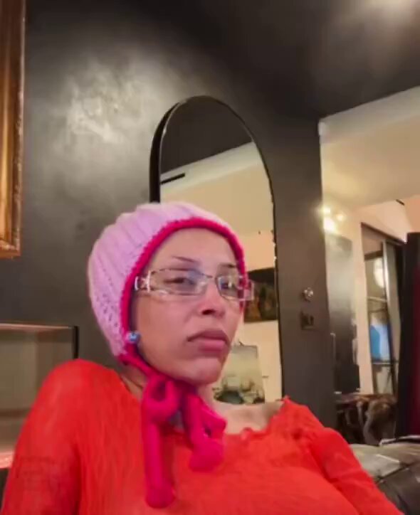 Doja Cat Was GAGGED by This Song! I'm Crying LMFAOOO thumbnail