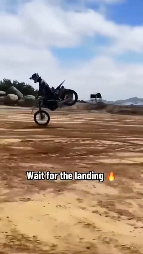 Flawless Landing, Impressive Work! thumbnail