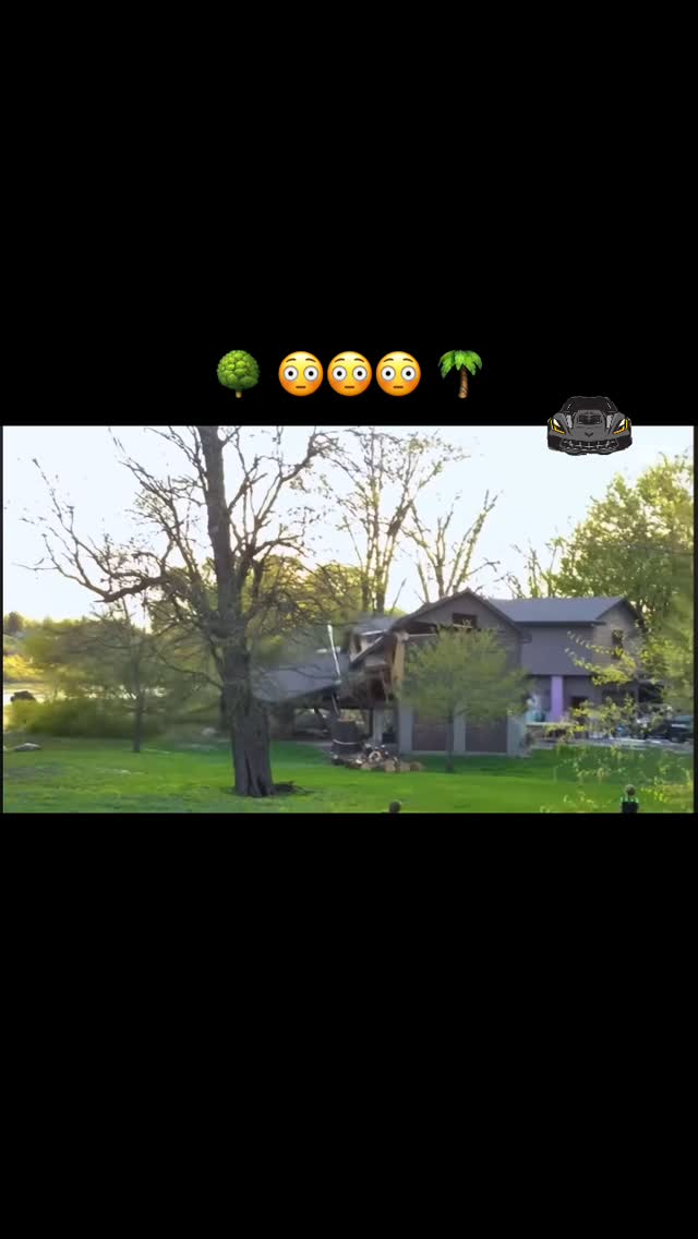 HALF OF THE HOUSE IS GONE 🤦🏽‍♂️