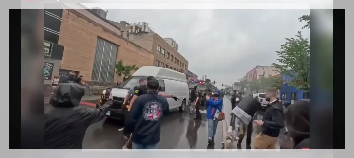 Minnesota citizens trash city in an atenp to stop ATF agents from leaving, after yelling at them to leave