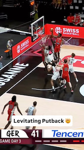 Levitating Putback: Up so high he was staring at the rim thumbnail