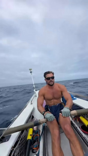 These guys are rowing over 3,000 miles from New York to the UK thumbnail