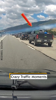 Crazy Traffic Moments thumbnail